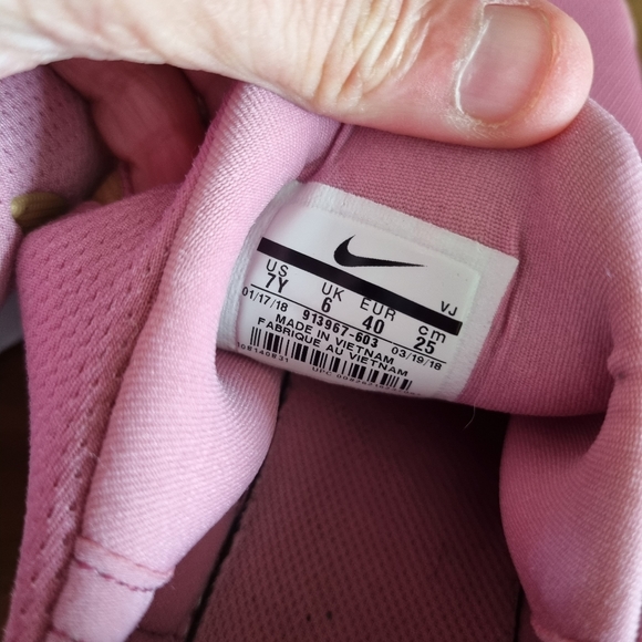 Nike presto fly pink/gold/black textile trainers uk 6 - Picture 9 of 10